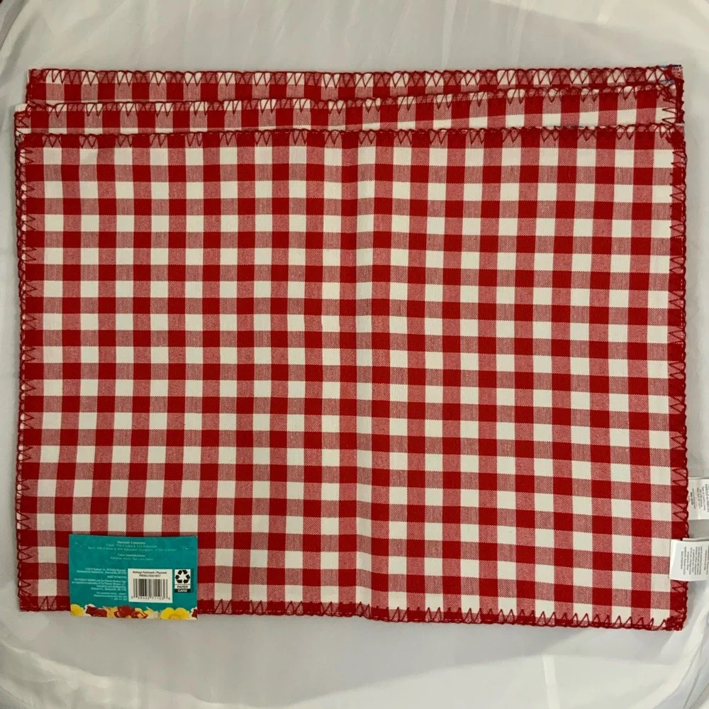 The Pioneer Woman 3 Reversible Heritage Patchwork Placemats